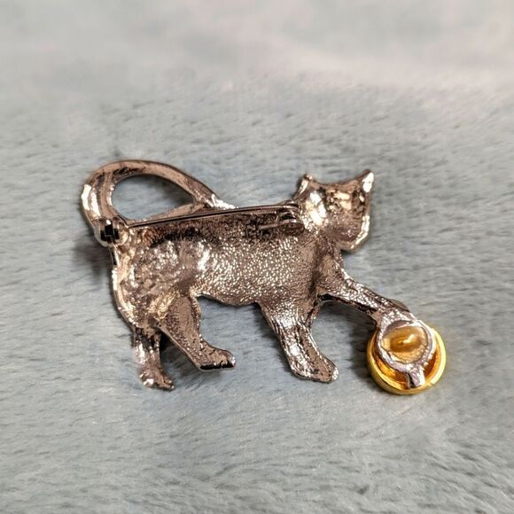 Vintage 1990's Silvertone Kitty Cat Brooche - Picture 4 of 9